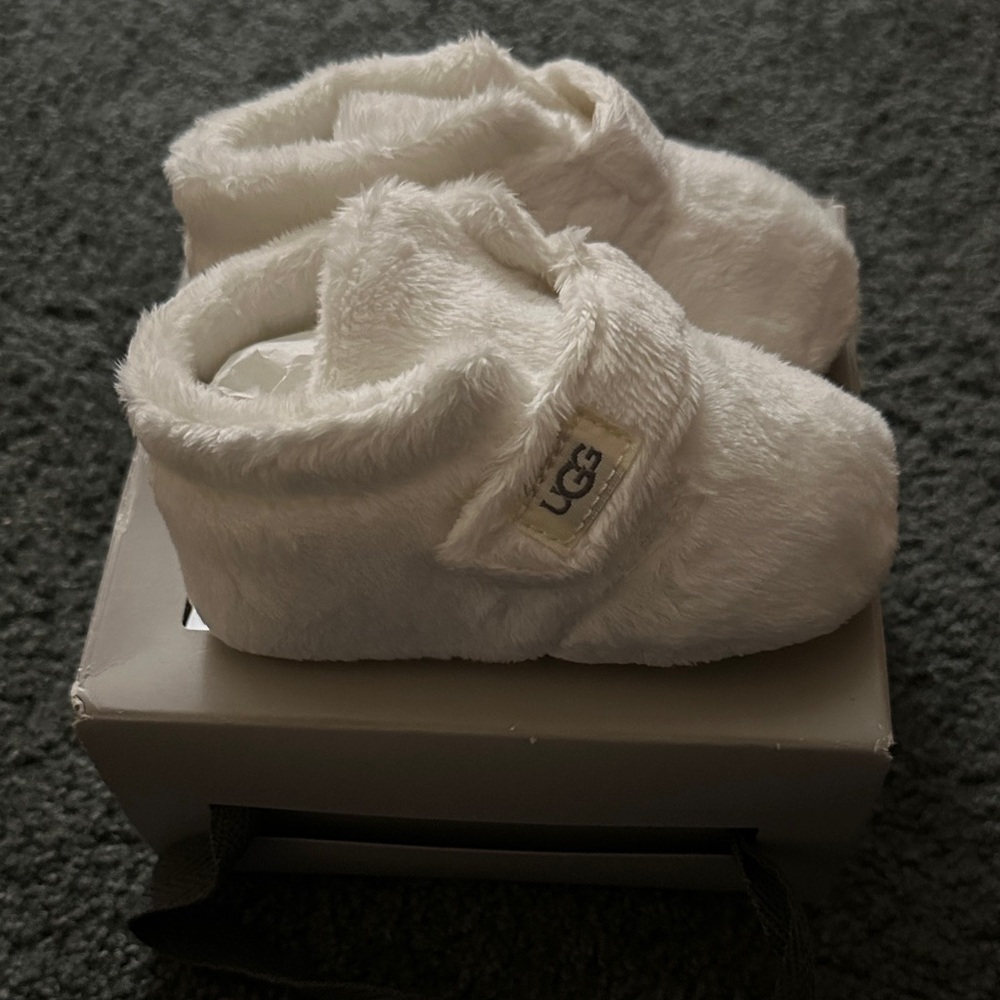 UGG Cozy White Infant Booties